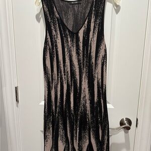 Nic & Zoe Chic Black and Beige Sleeveless Knit Dress